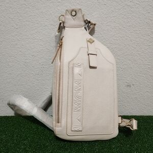 MCM NWT Pebbled Leather Convertible Backpack crossbody cream